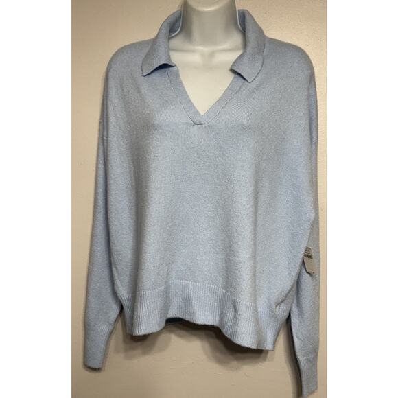 Old Navy So Soft Sweater Women’s Size Medium Collar Pull-over Blue V-Neck NEW - Picture 4 of 8